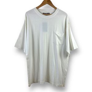 Honeywell & Todd White Front Pocket T-Shirt NWT Size‎ L